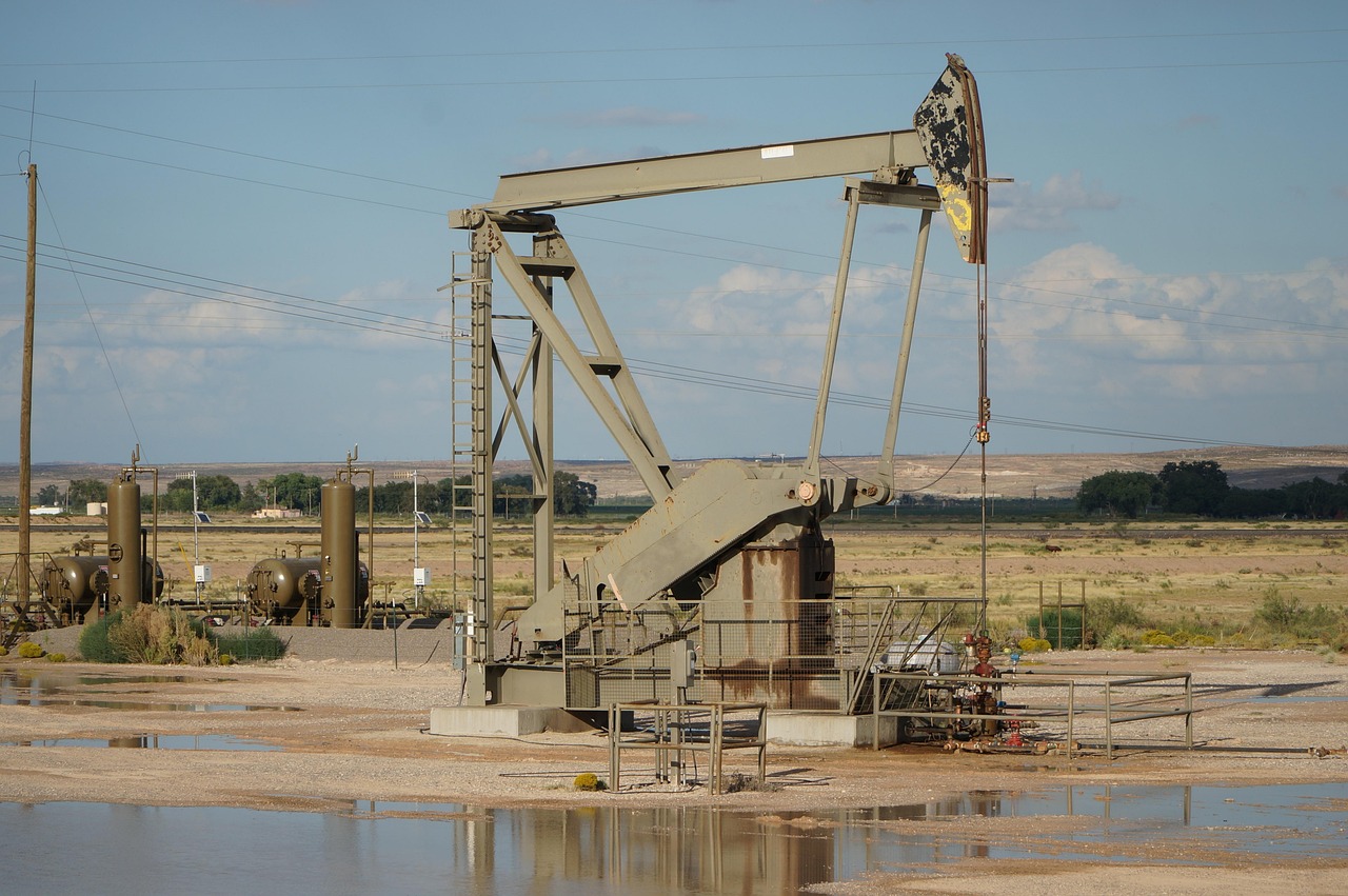 Oil Prices and Their Impact on Bitcoin Amid Iran-Israel Tensions