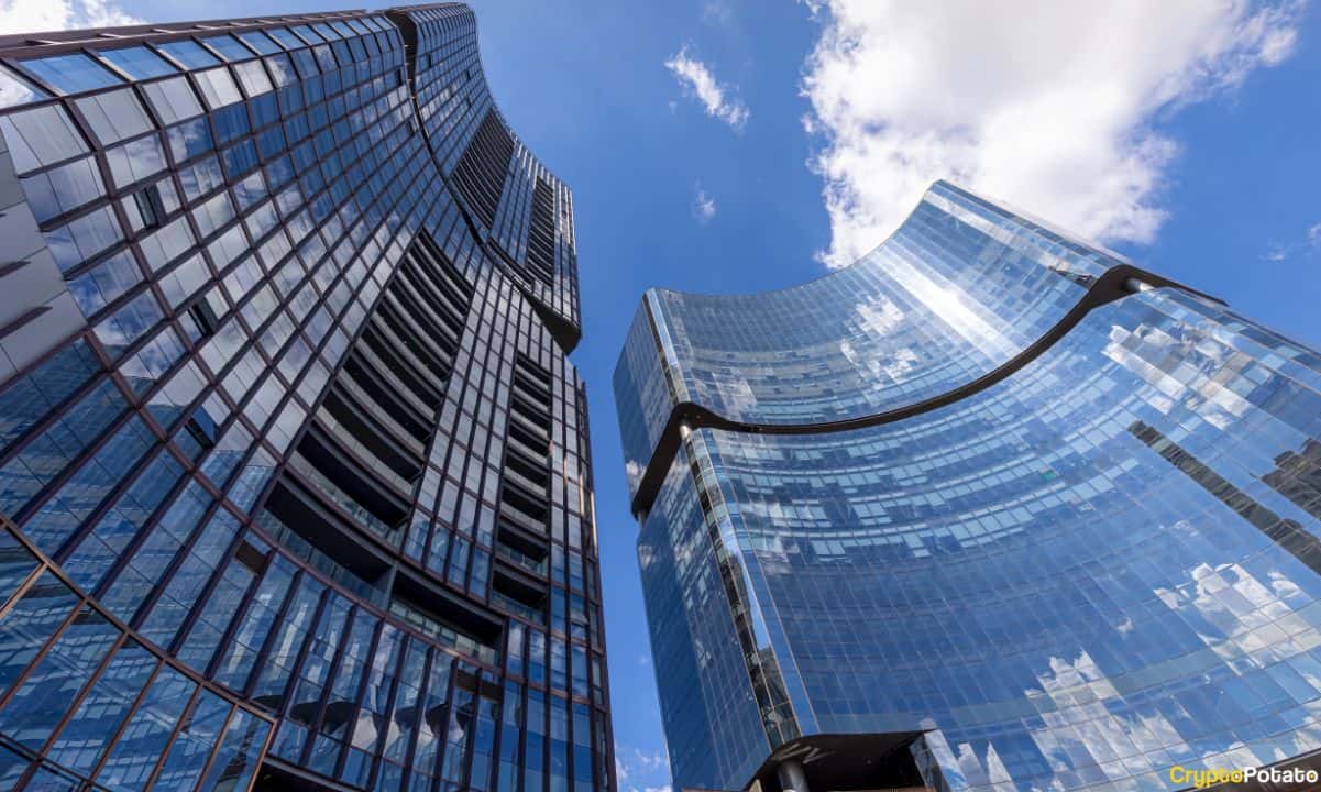 XRP and Solana ETFs: Are They Boosting Corporate Tokens at the Cost of Decentralization?