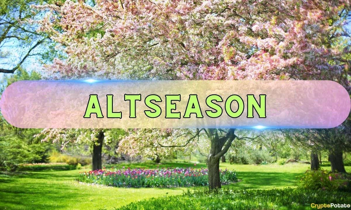 Calls for Altseason Rise as Crypto Market Cap Reaches New High of $4.4 Trillion