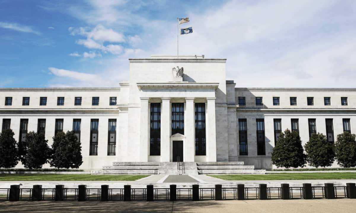 Federal Reserve Expected to Reduce Interest Rates as U.S. Government Shutdown Persists
