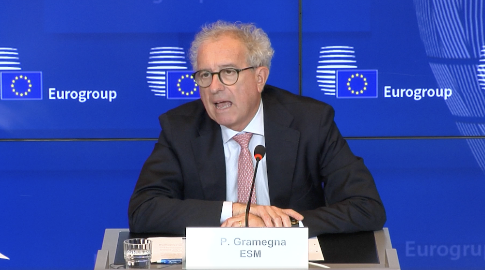 EU Considers Euro Stablecoins to Compete with Dollar Domination