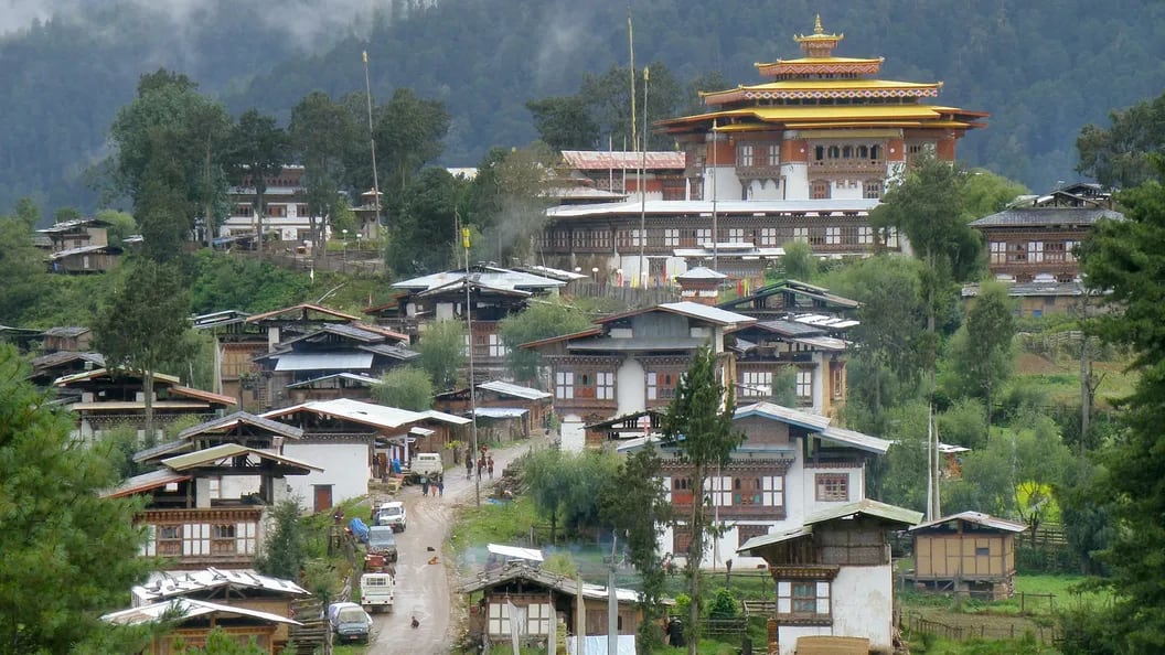 Bhutan's Bitcoin Strategy: Recent Deposits Raise Market Speculations