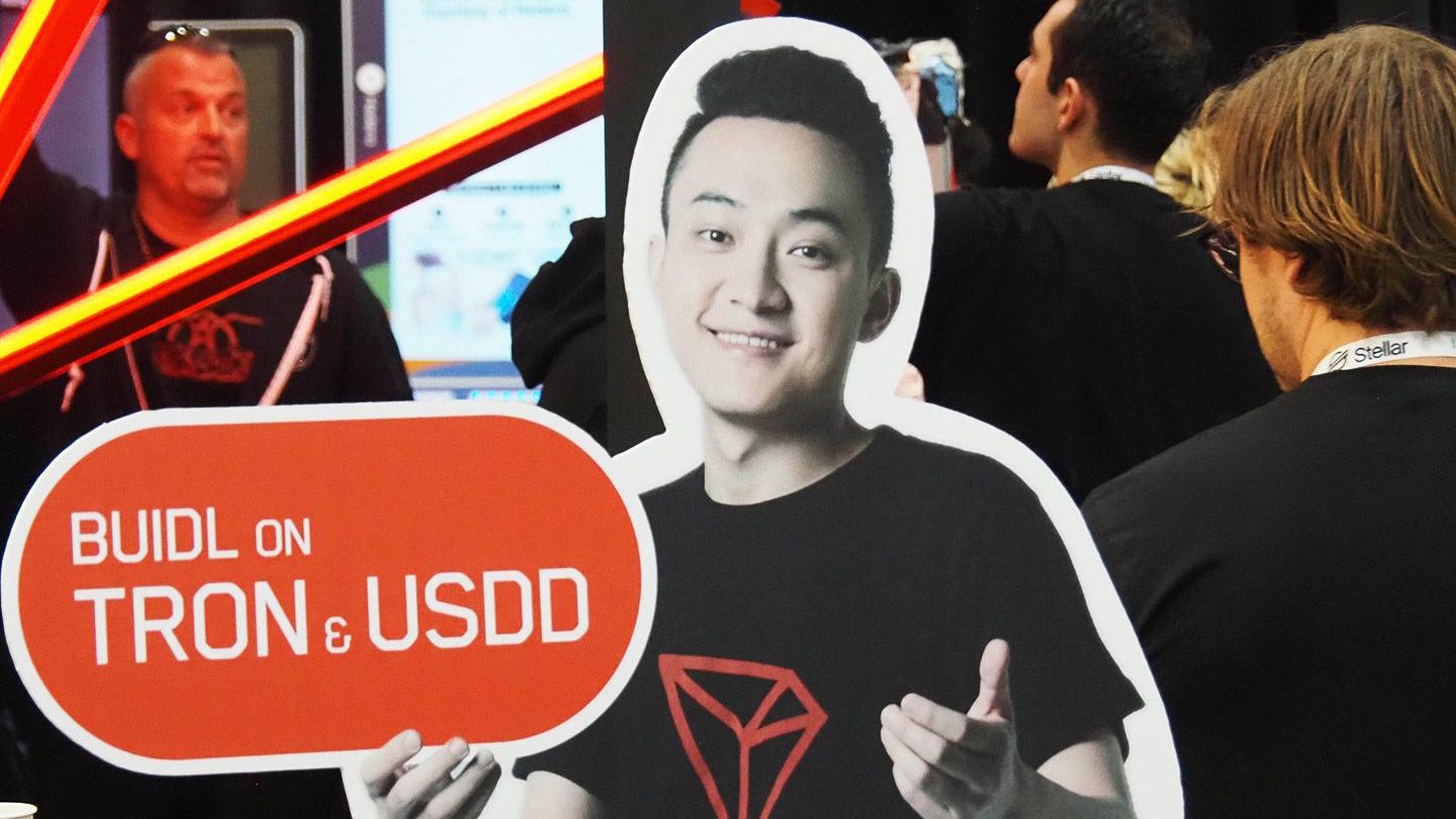 Coinbase Delists wBTC Amid Concerns Over Justin Sun's Risk