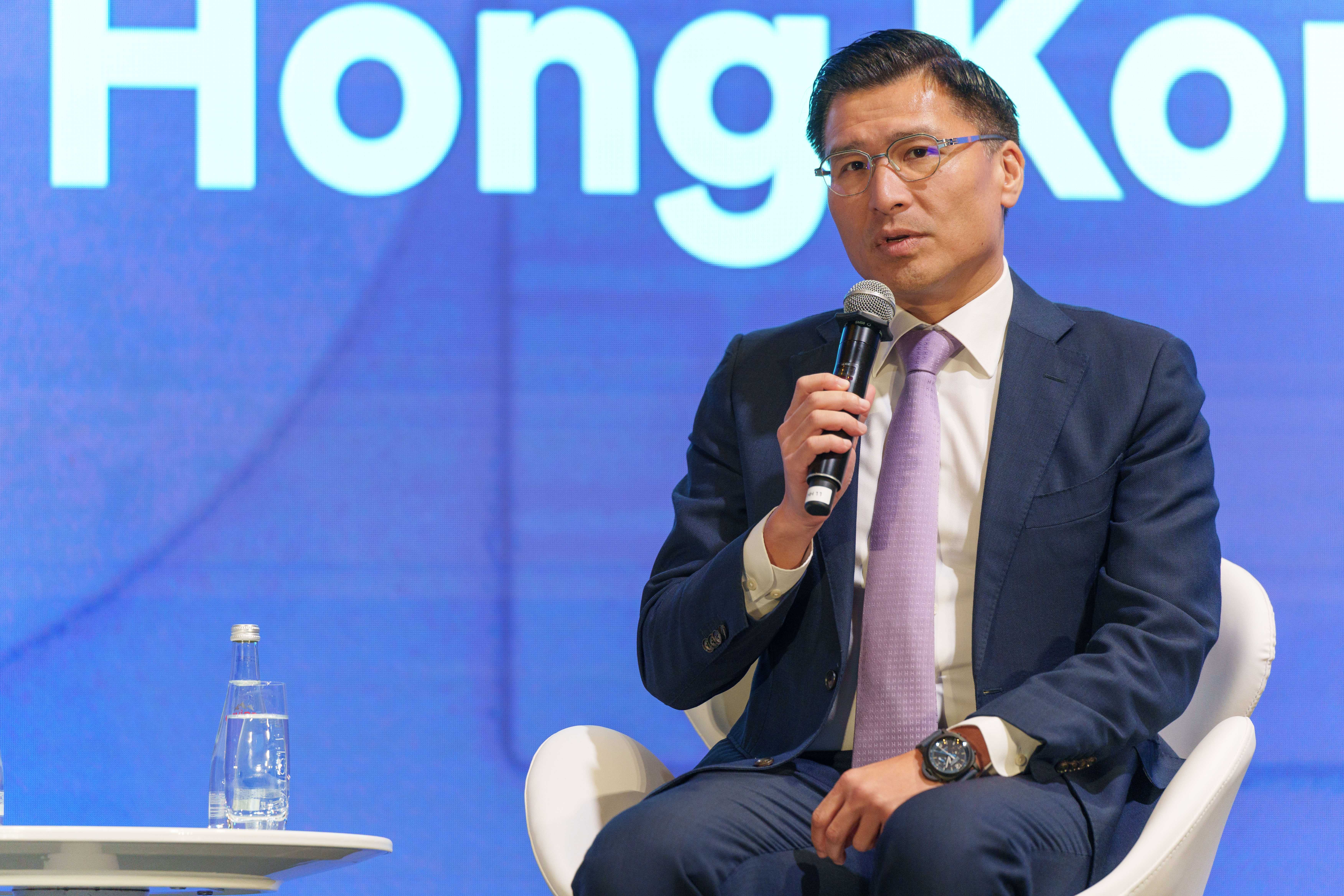 Hong Kong's Strategic Approach to Crypto Regulation: Insights from Duncan Chiu