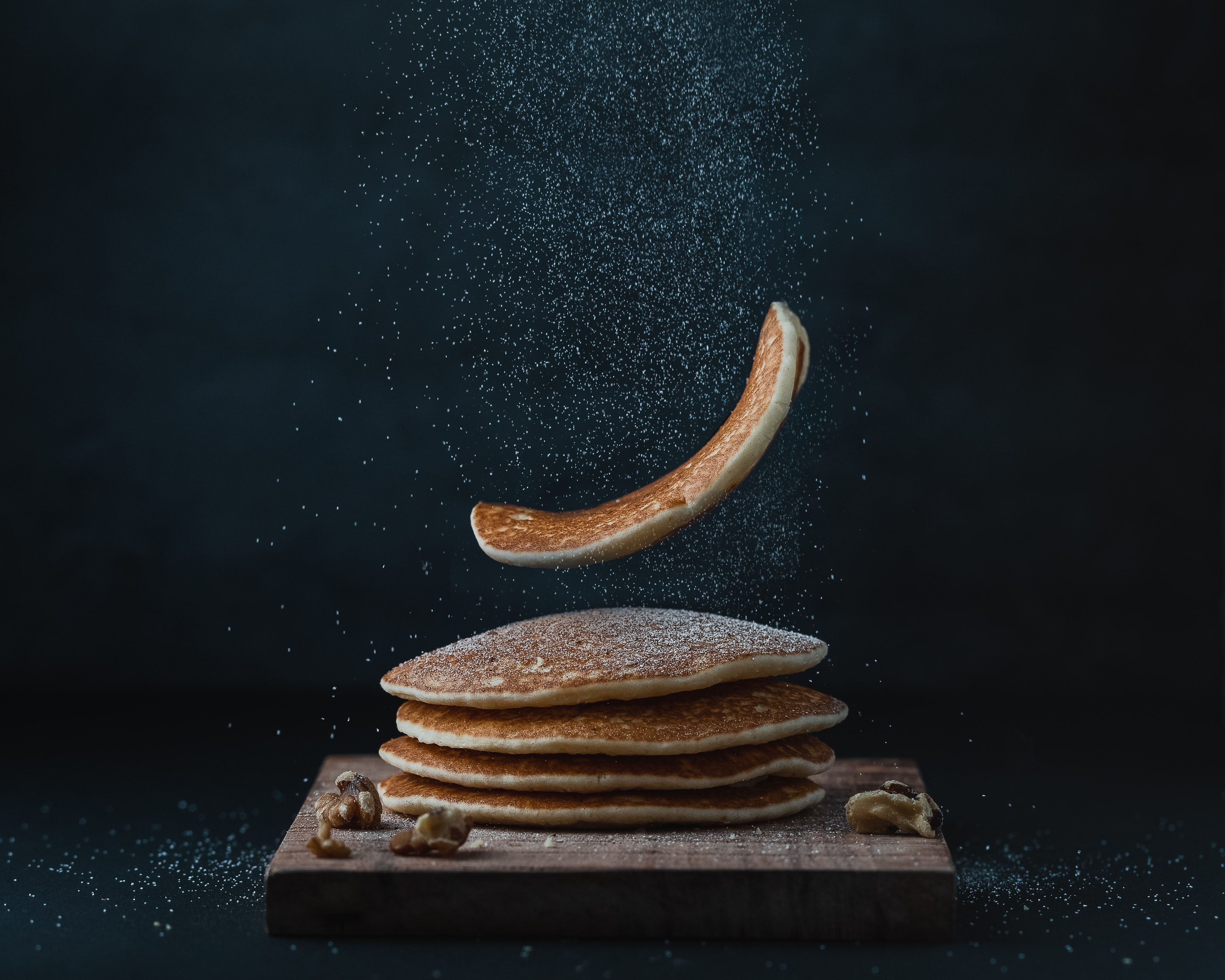 PancakeSwap's CAKE and BNB Surge Amidst Bitcoin Price Fluctuations