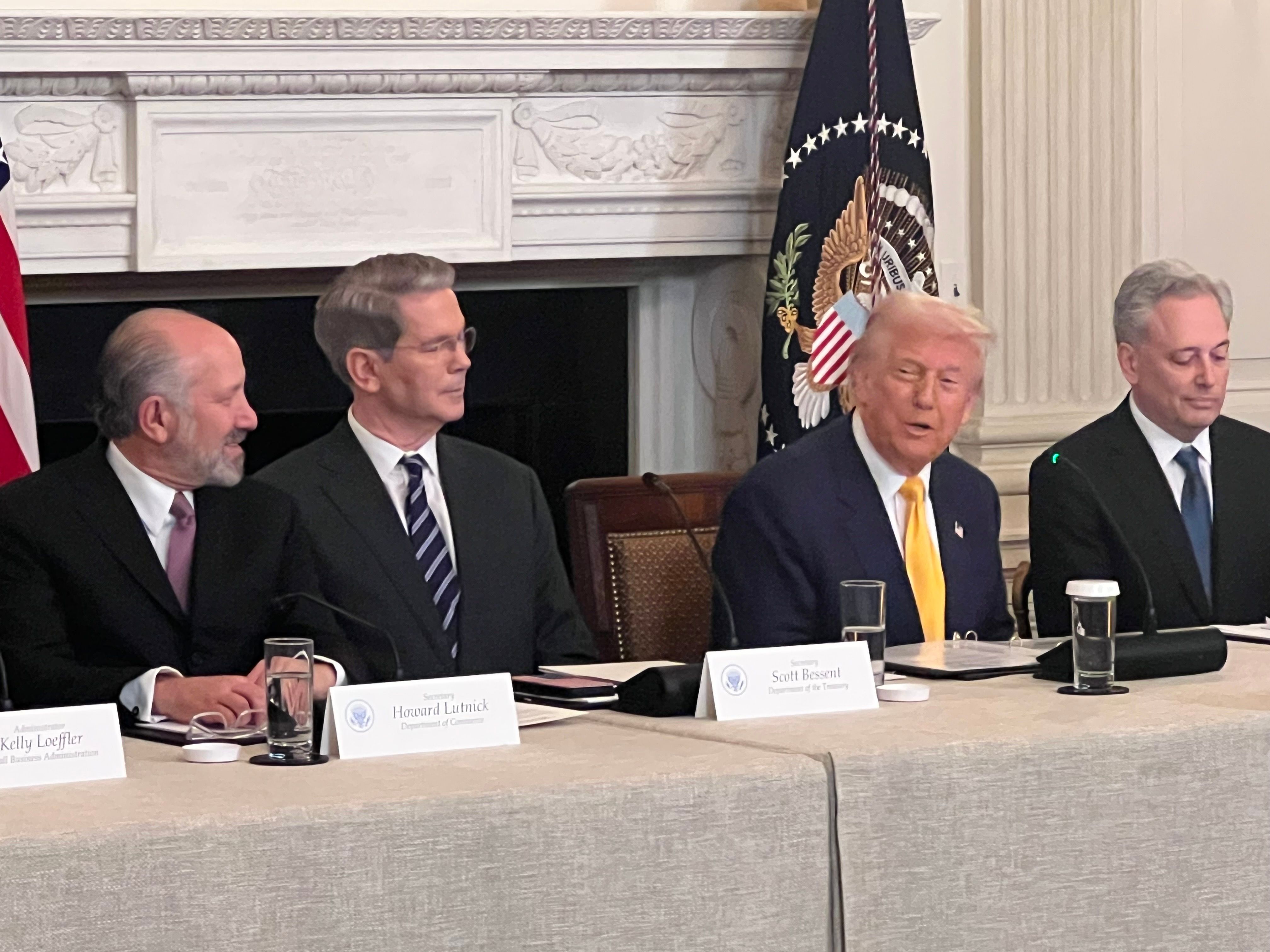 Trump Hosts Crypto CEOs for New Policy Direction