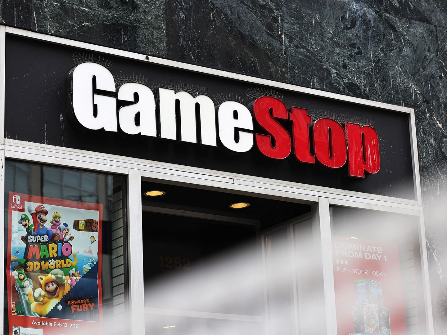 GameStop's CEO Increases Stake By $10 Million Amid Bitcoin Purchase Plans
