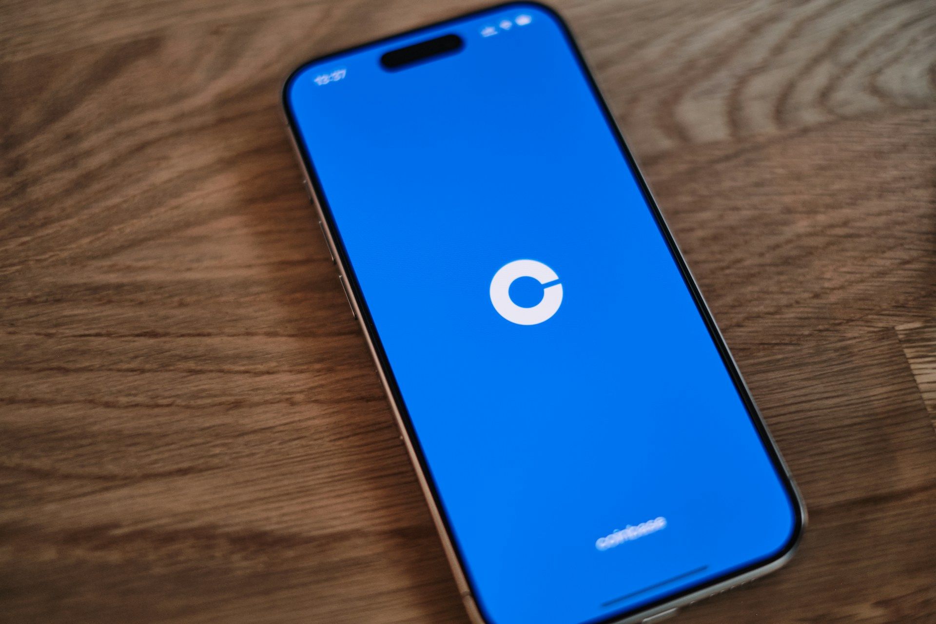 Coinbase Launches Bitcoin Yield Fund Aiming for 4%-8% Returns