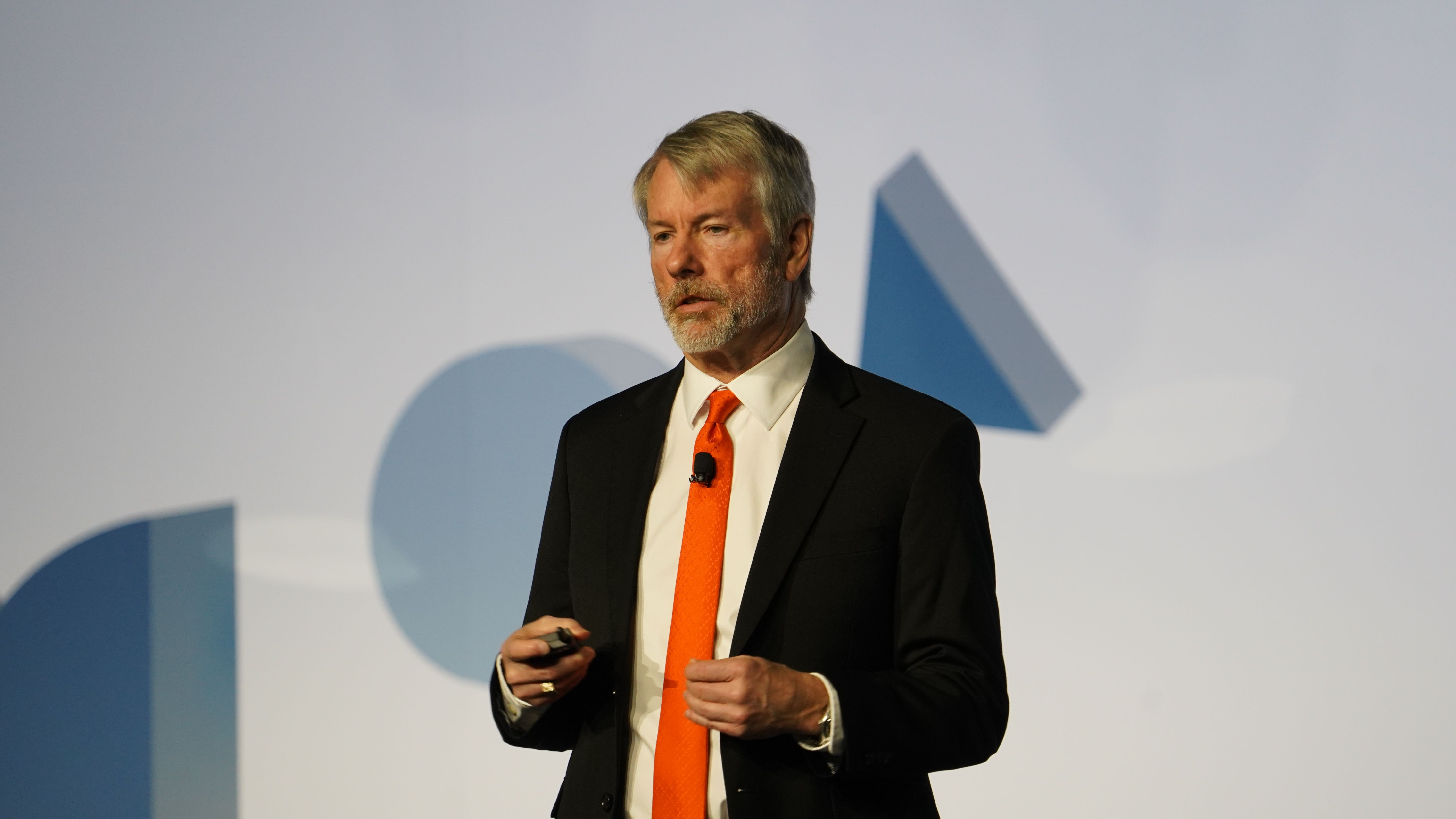 Strategy Plans to Raise $21 Billion for Bitcoin Investments Amidst Significant Q1 Loss