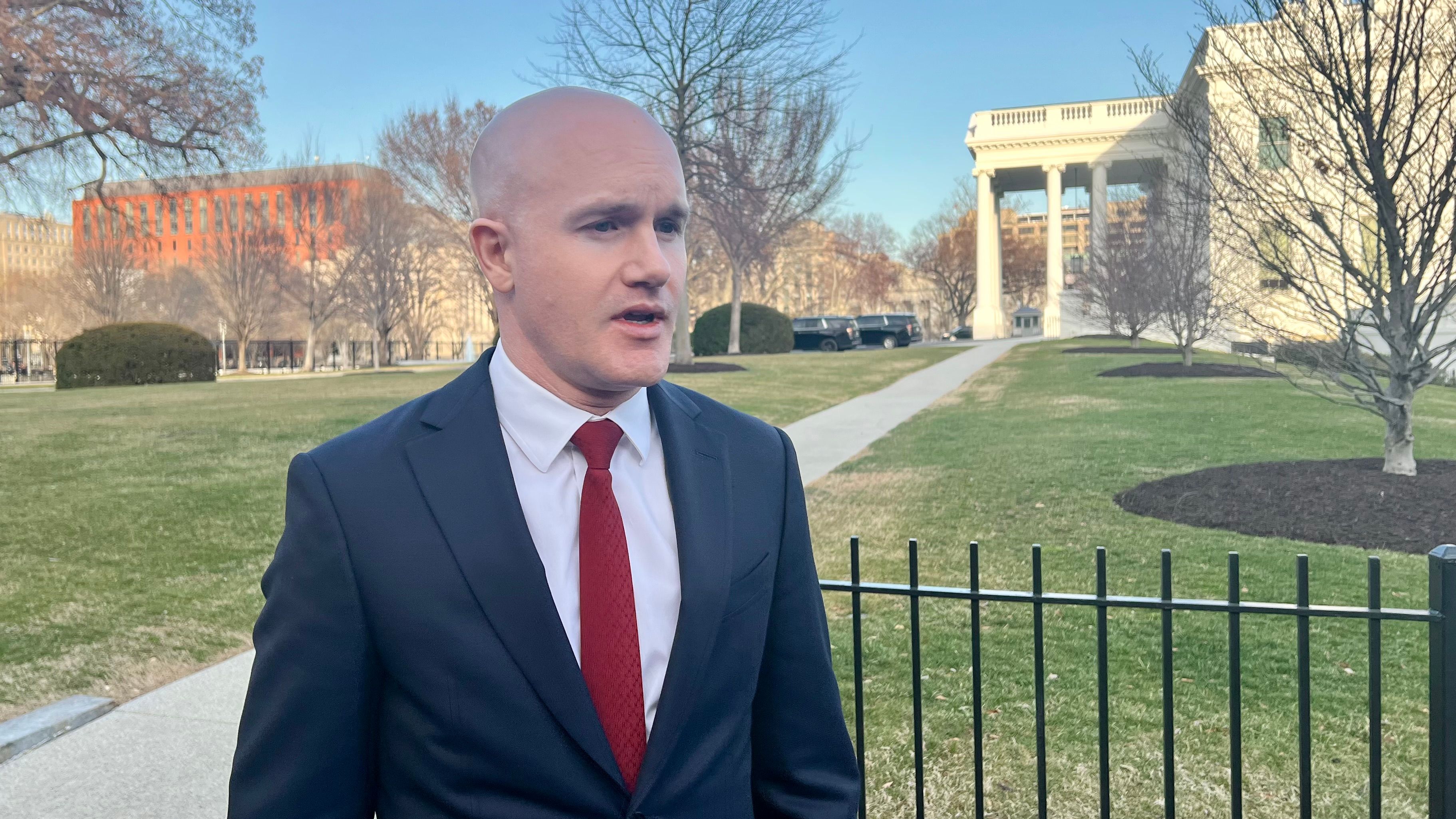 Coinbase's Bitcoin Acquisition: A Different Approach to Crypto Investment
