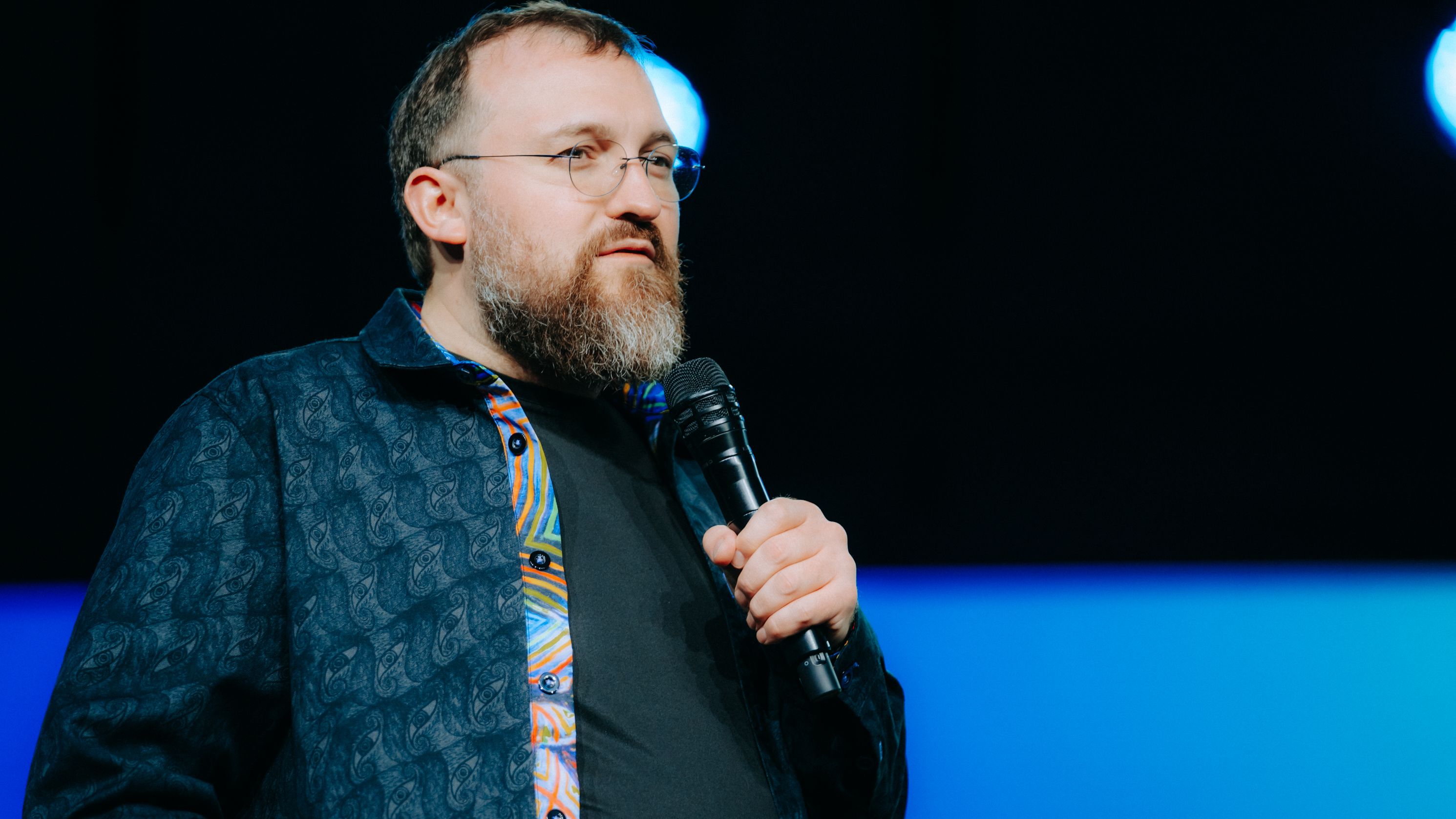 Cardano's Hoskinson Advocates for Unity in Crypto Community Through Massive Token Airdrop