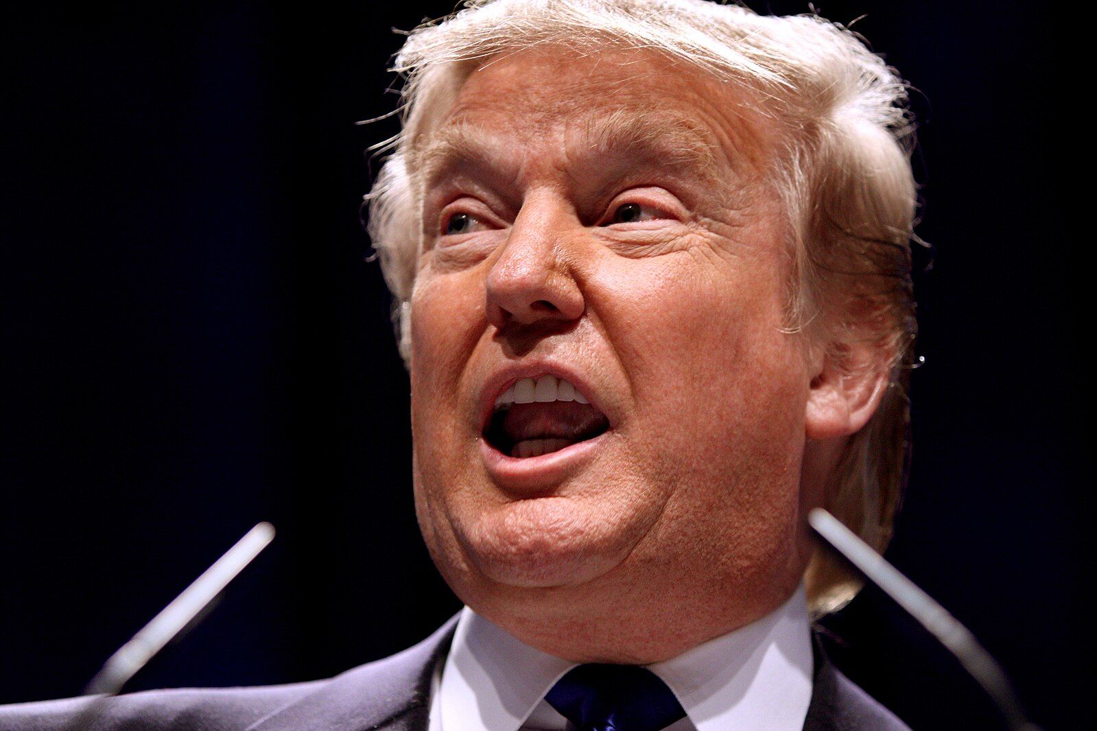 Crypto Market Experiences $300 Million Liquidation Due to Trump’s Tariff Proposals