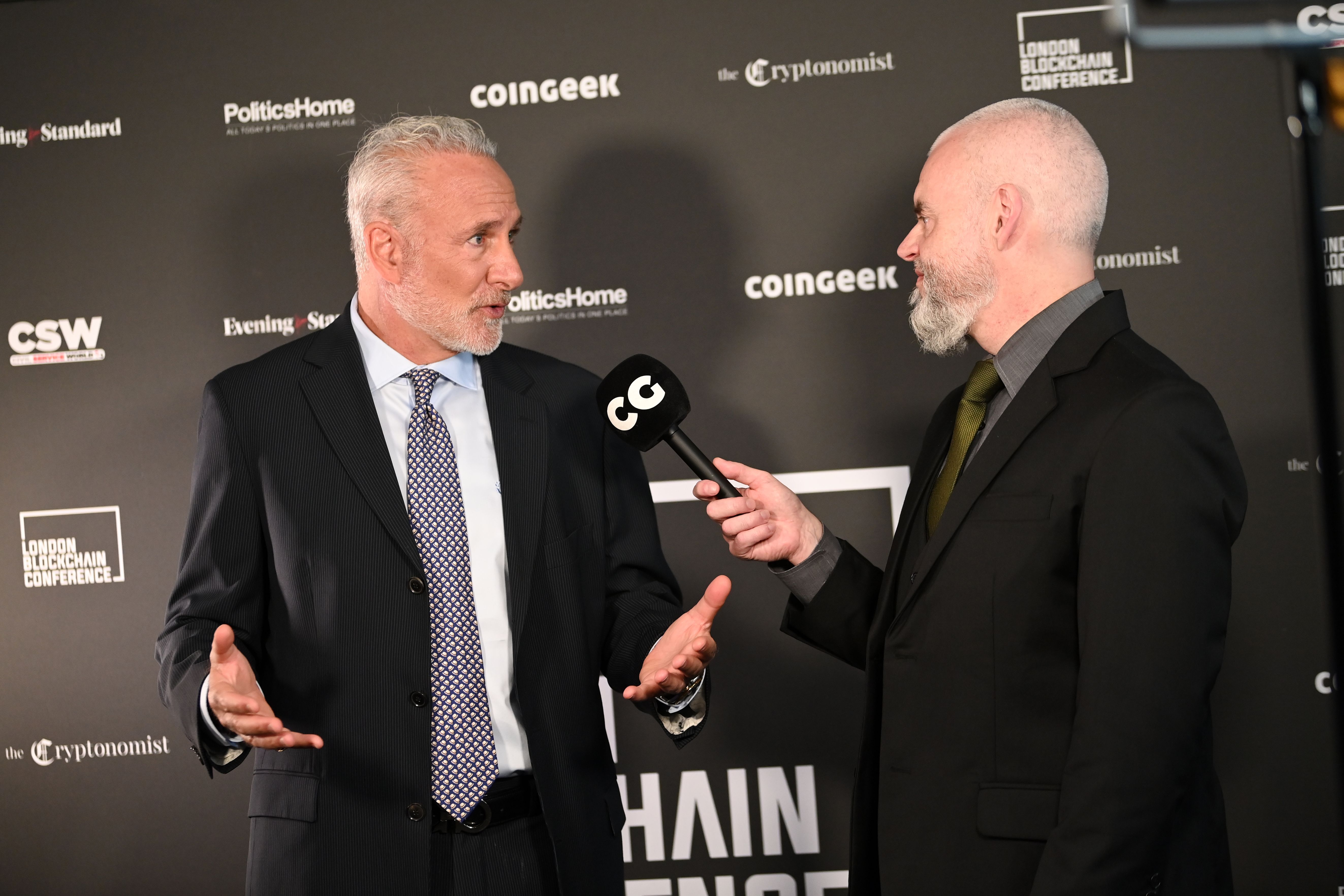 Peter Schiff Denounces Bitcoin as a 'Cult' and Affirms His Support for Gold
