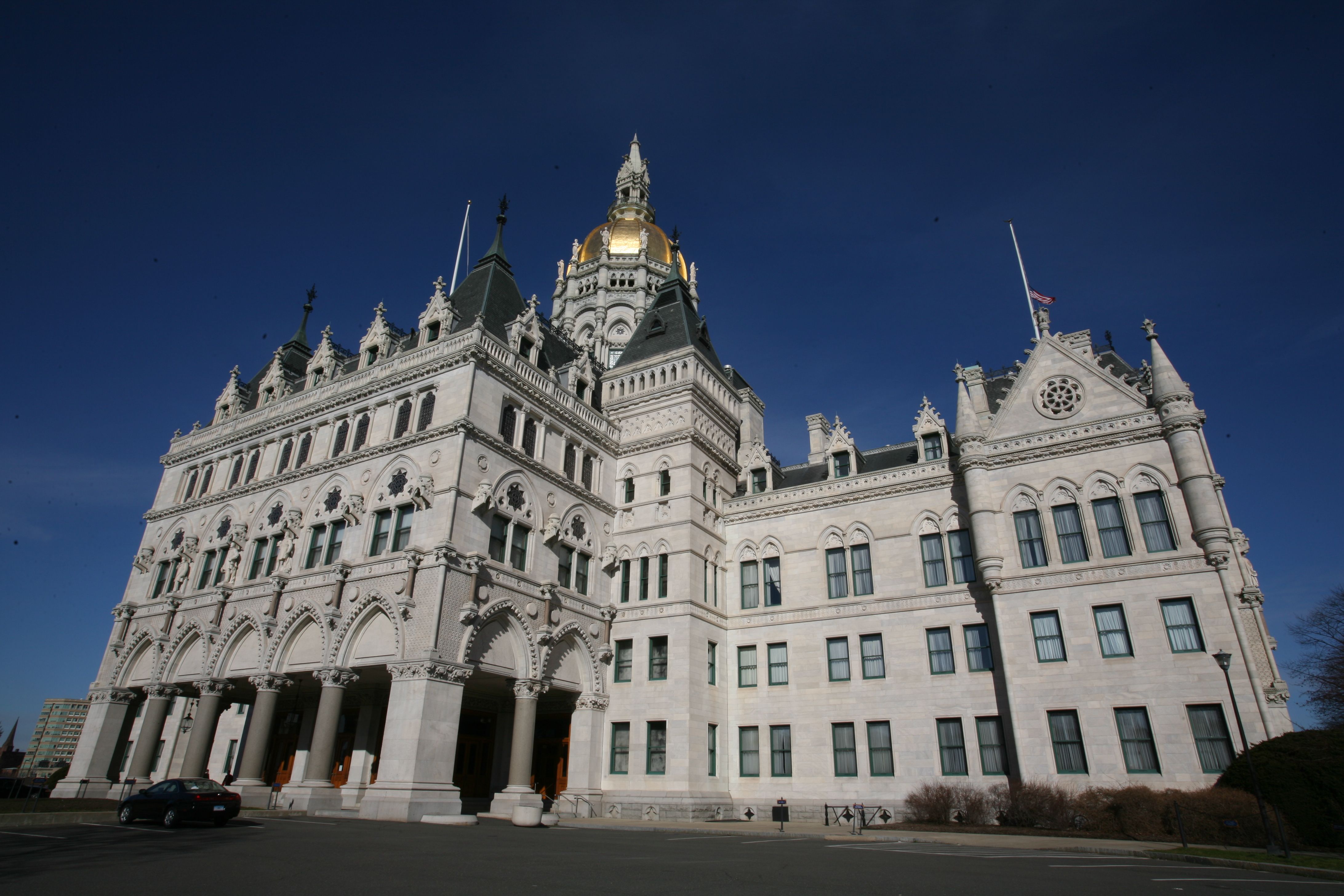 Connecticut Restricts Crypto Investments, Countering Nationwide Trend