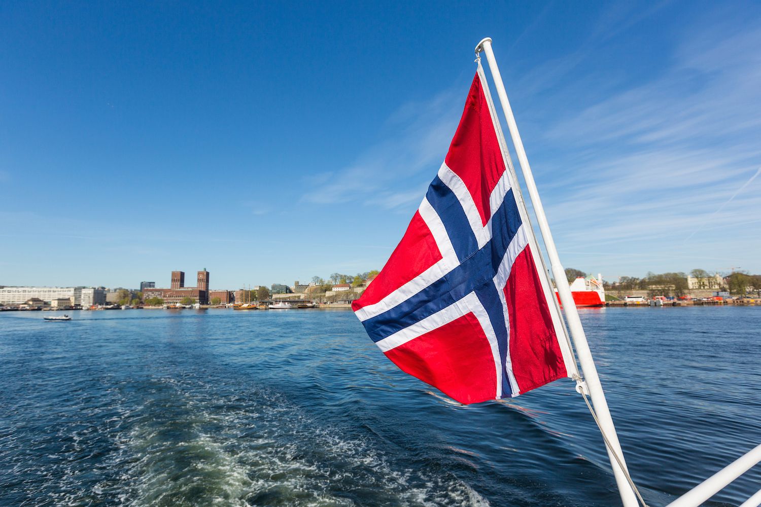 Norway to Enforce Temporary Ban on New Crypto Mining Facilities for Energy Conservation