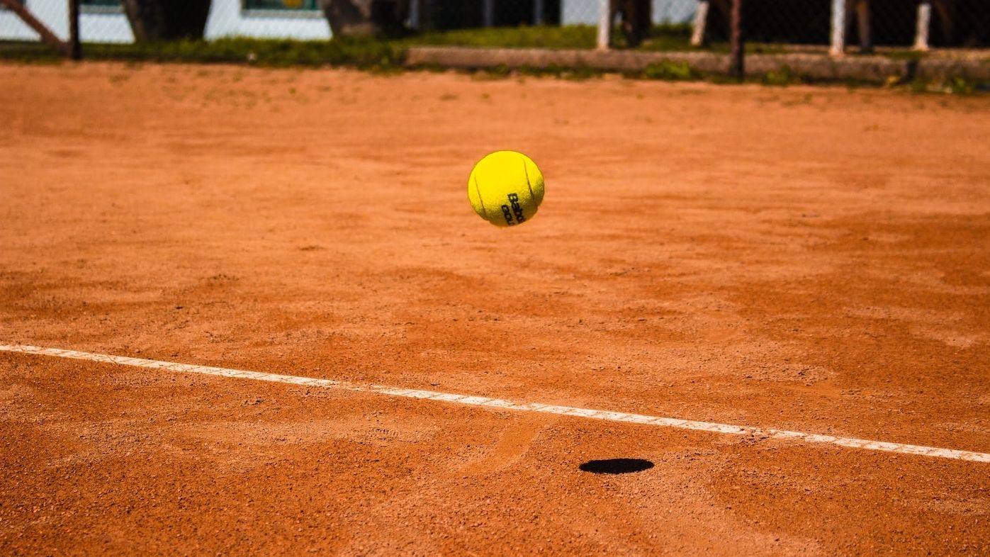 SOL, XRP, and DOGE Lead Recovery of Altcoins After Major Liquidations