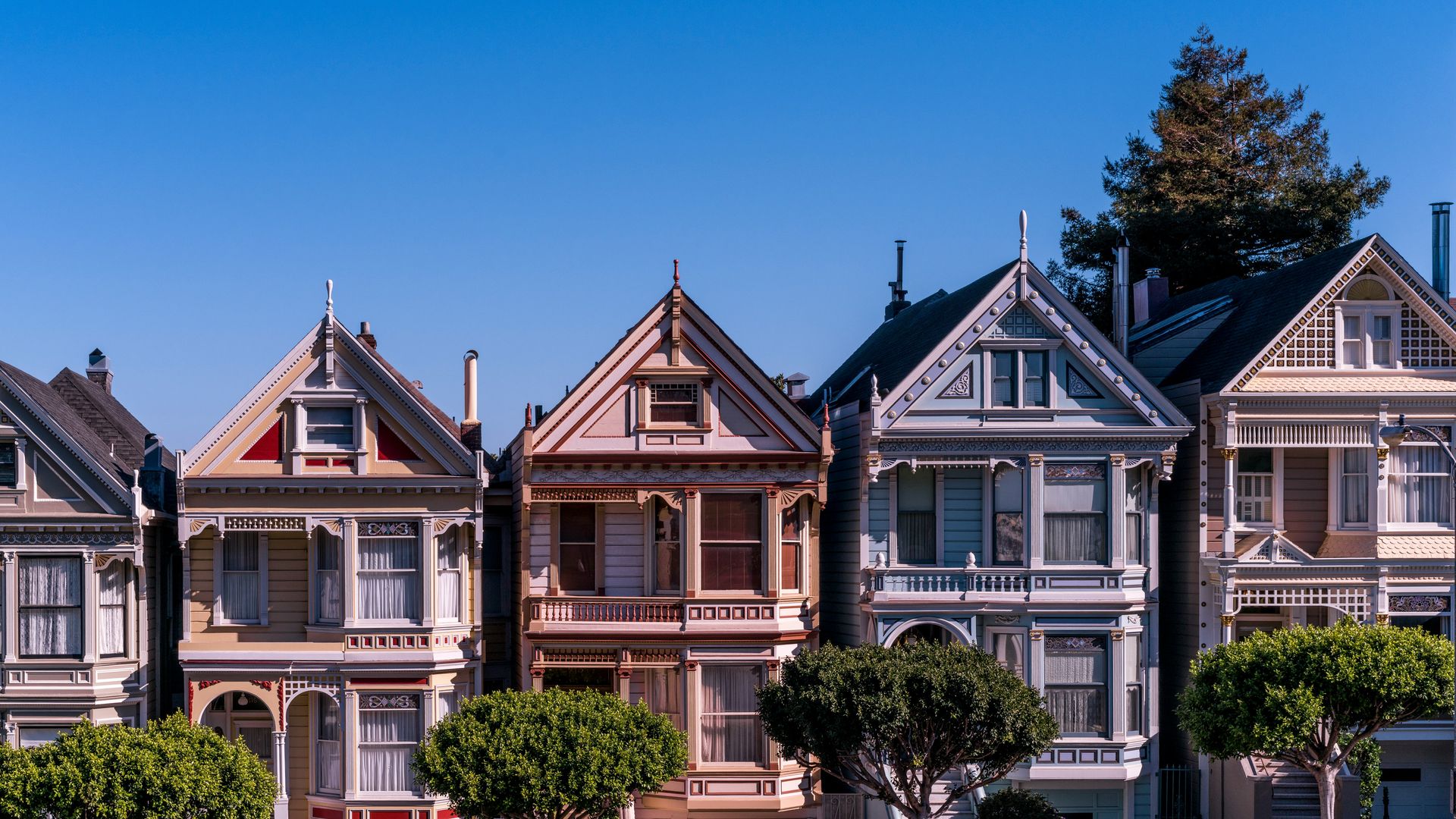 Bitcoin Surpasses $107,000 as FHFA's Pulte Advocates for Crypto in Mortgage Applications