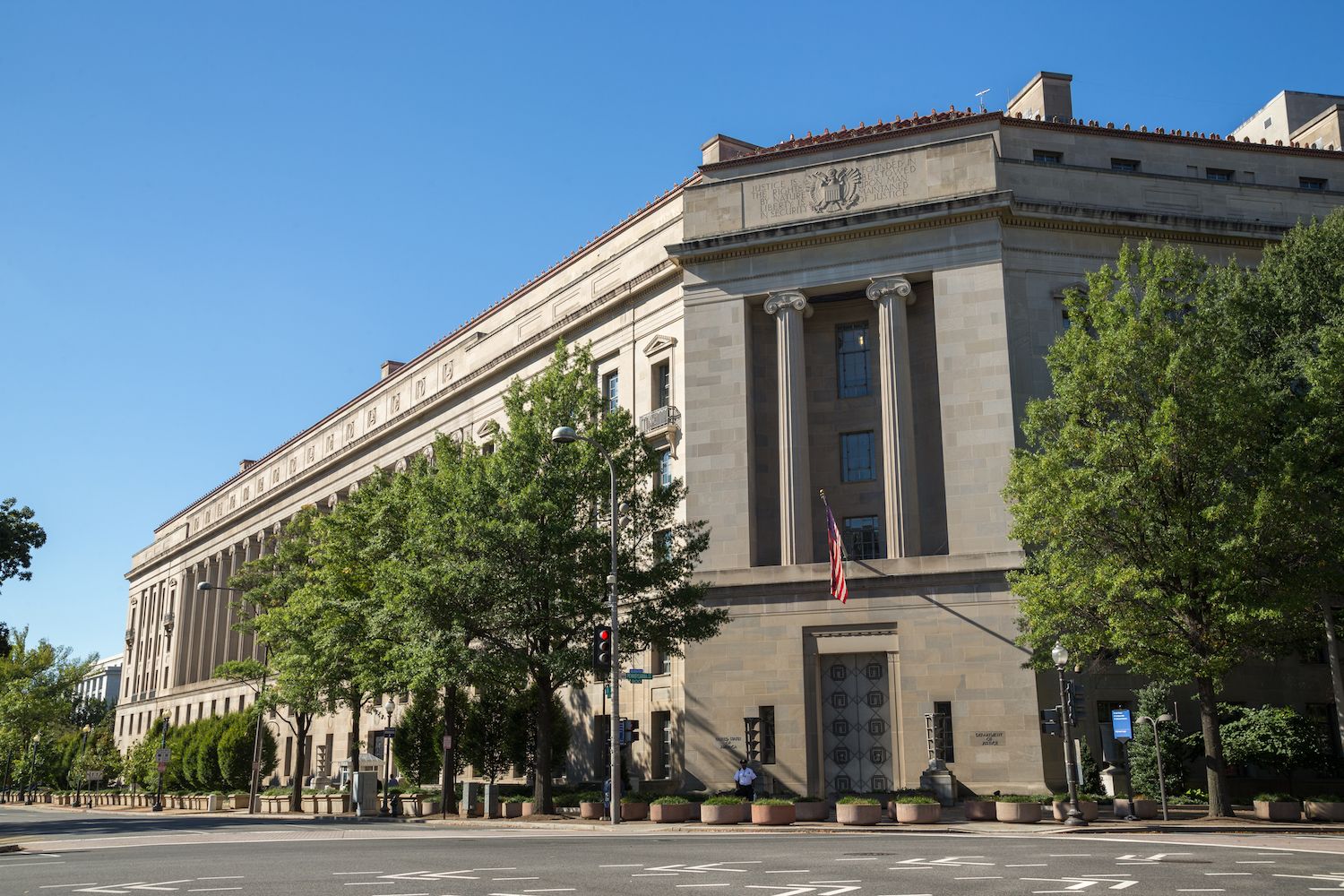 U.S. Justice Department's $225 Million Seizure Highlights Victims of Crypto Scams