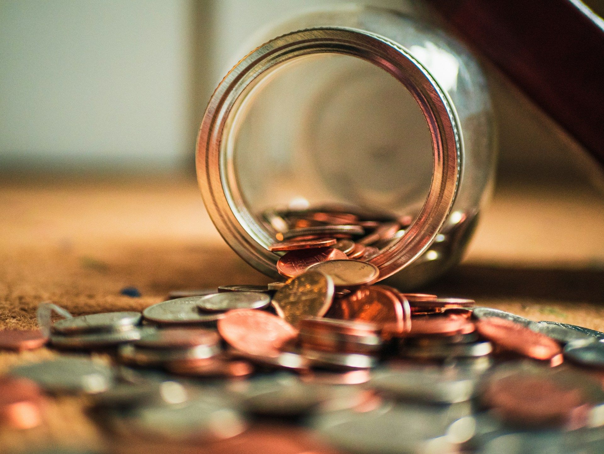 Digital Asset Treasury Firms Decline as Bitcoin Falls Below $117K and ETH Drops to $4.4K