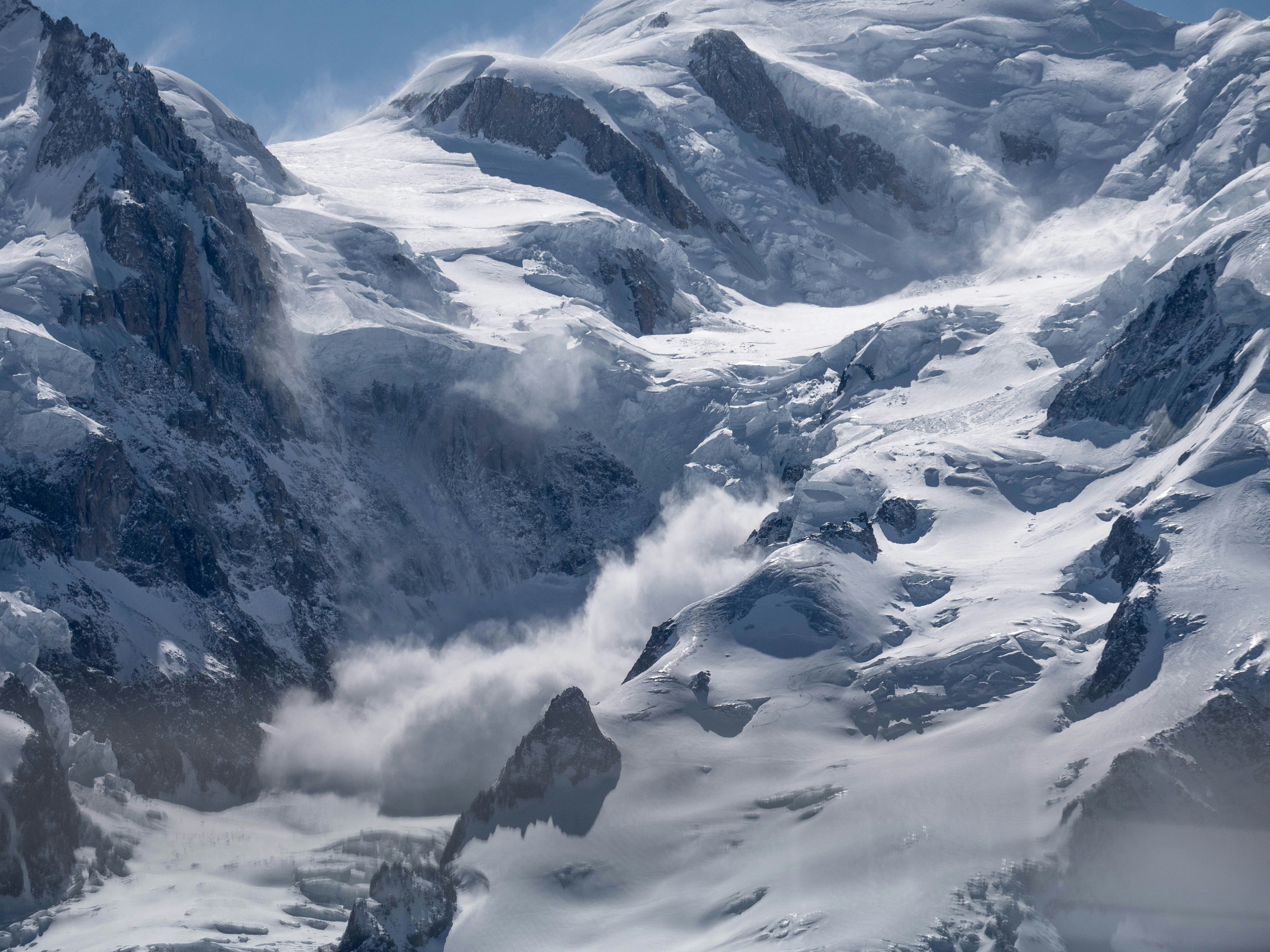 Grayscale Advances Plans to Transform Avalanche Trust into Spot ETF