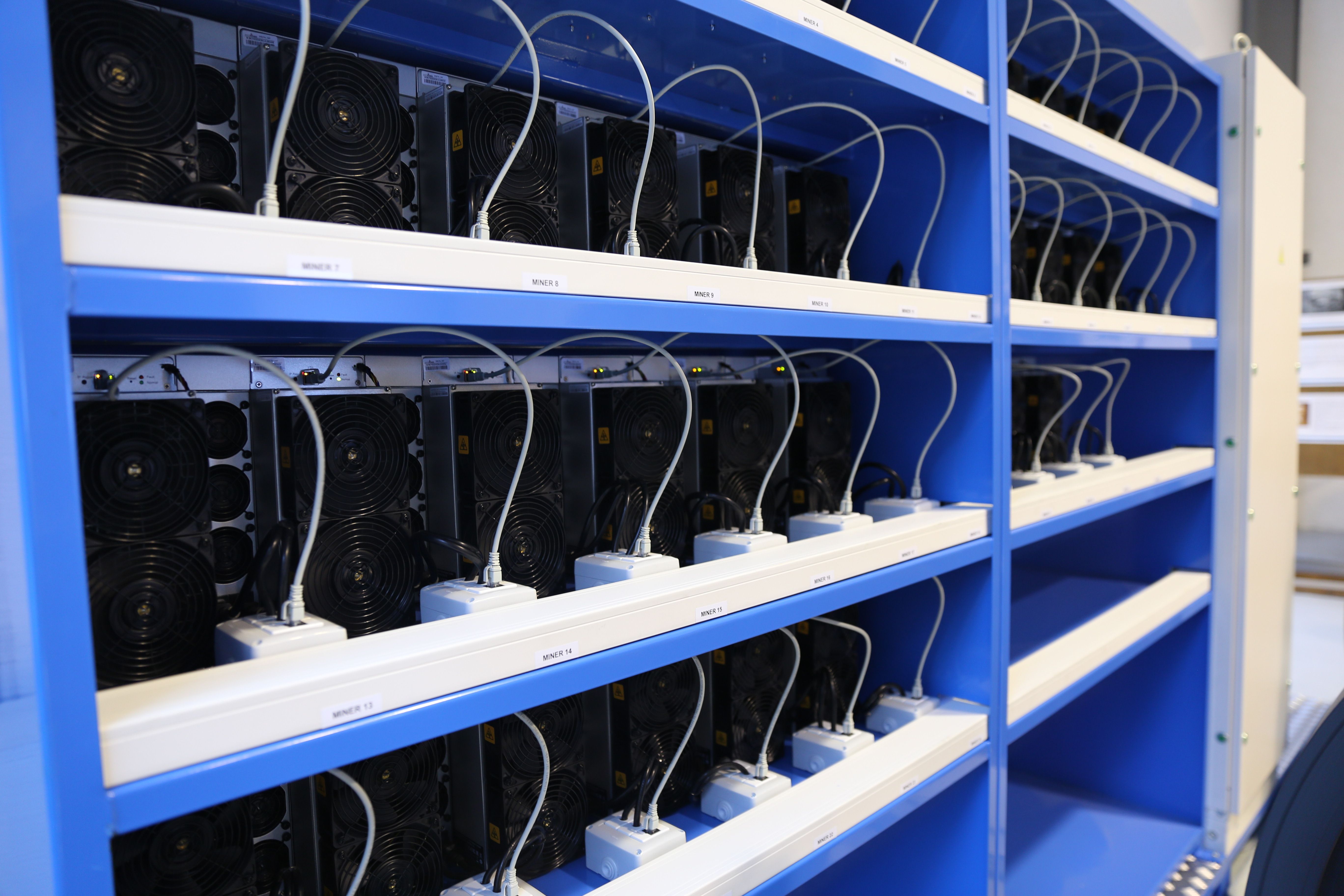 Bitcoin Network Hashrate Peaks Again in August, According to JPMorgan