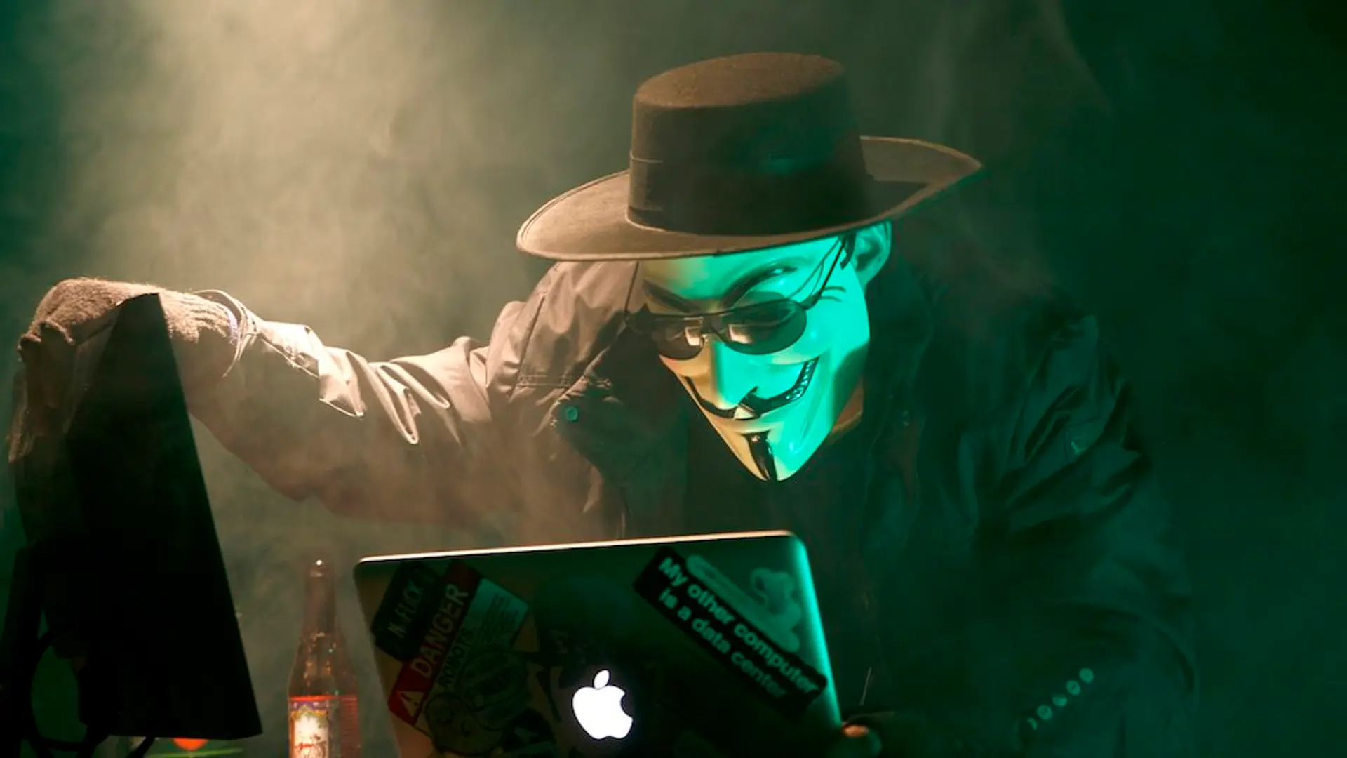 Crypto Hackers Leveraging Ethereum Smart Contracts for Malware Delivery
