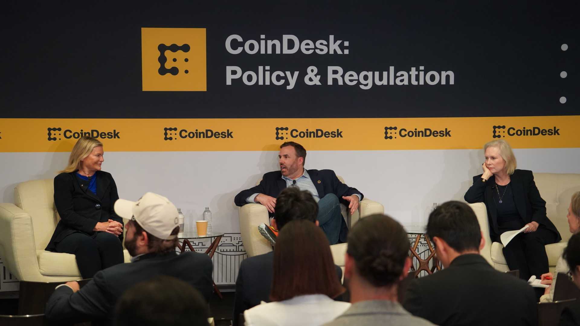 Senators Optimistic About Crypto Market Structure Law by Year's End